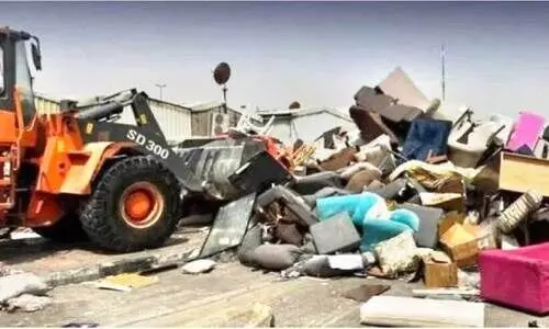 ദ​മ്മാ​മി​ൽ പ​ഴ​യ ഫ​ർ​ണി​ച്ച​ര്‍ ഉ​രു​പ്പ​ടി​ക​ളു​ടെ ച​ന്ത​യി​ൽ റെ​യ്ഡ്