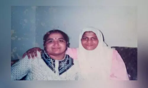 പൂ​ത്താ​ല​മേ​ന്തി​യ ഓ​ർ​മ​ക​ൾ‌