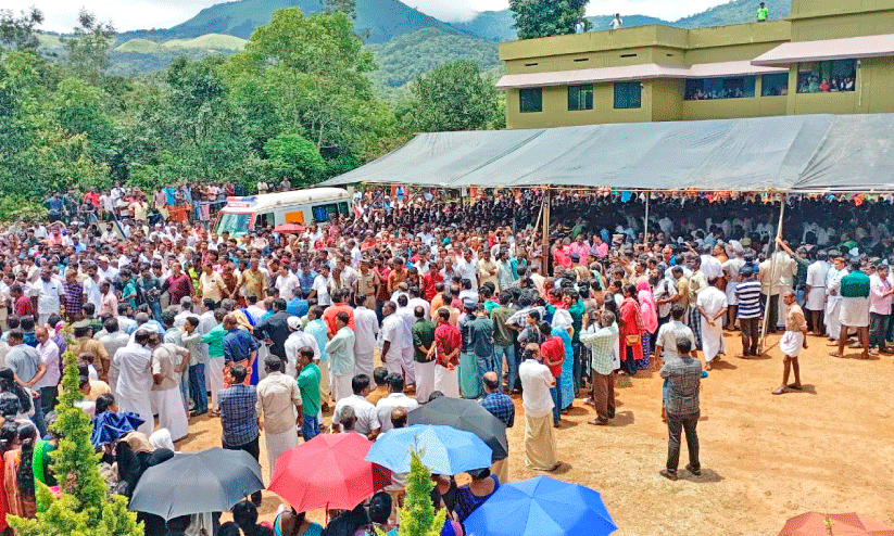 Kannothumala jeep accident Kannothumala jeep accident