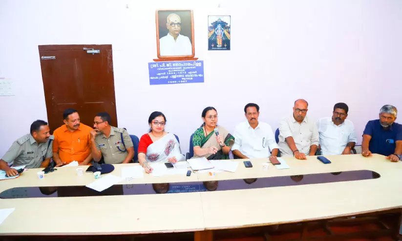 ആറന്മുള വള്ളംകളി; സുരക്ഷ ഉറപ്പാക്കുമെന്ന് മന്ത്രി വീണ ജോർജ്