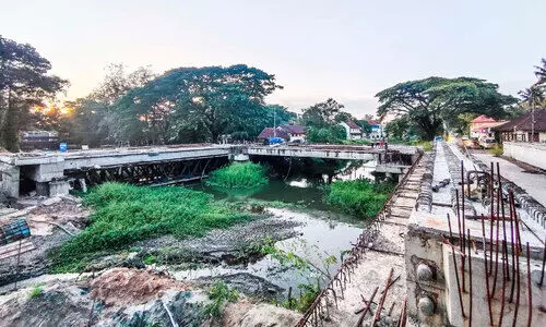 മുപ്പാലം ഡിസംബറിനകം പൂര്‍ത്തീകരിക്കും