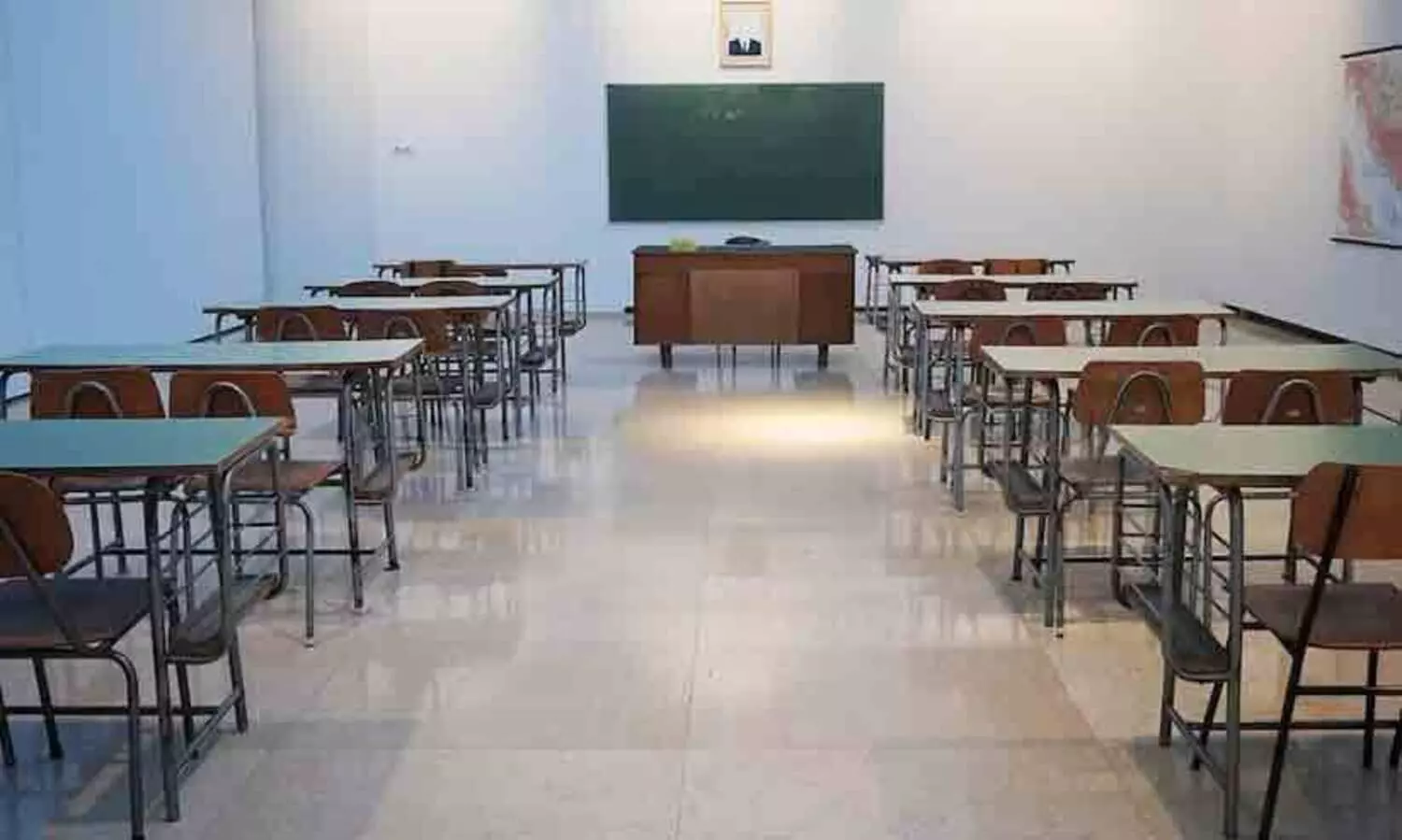 ക്ലാസ് കട്ട് ചെയ്യുന്നവരാണോ? എങ്കിൽ സൂക്ഷിക്കുക; പരിശോധനക്ക് ഇൻസ്​പെക്ടർമാർ വരുന്നു
