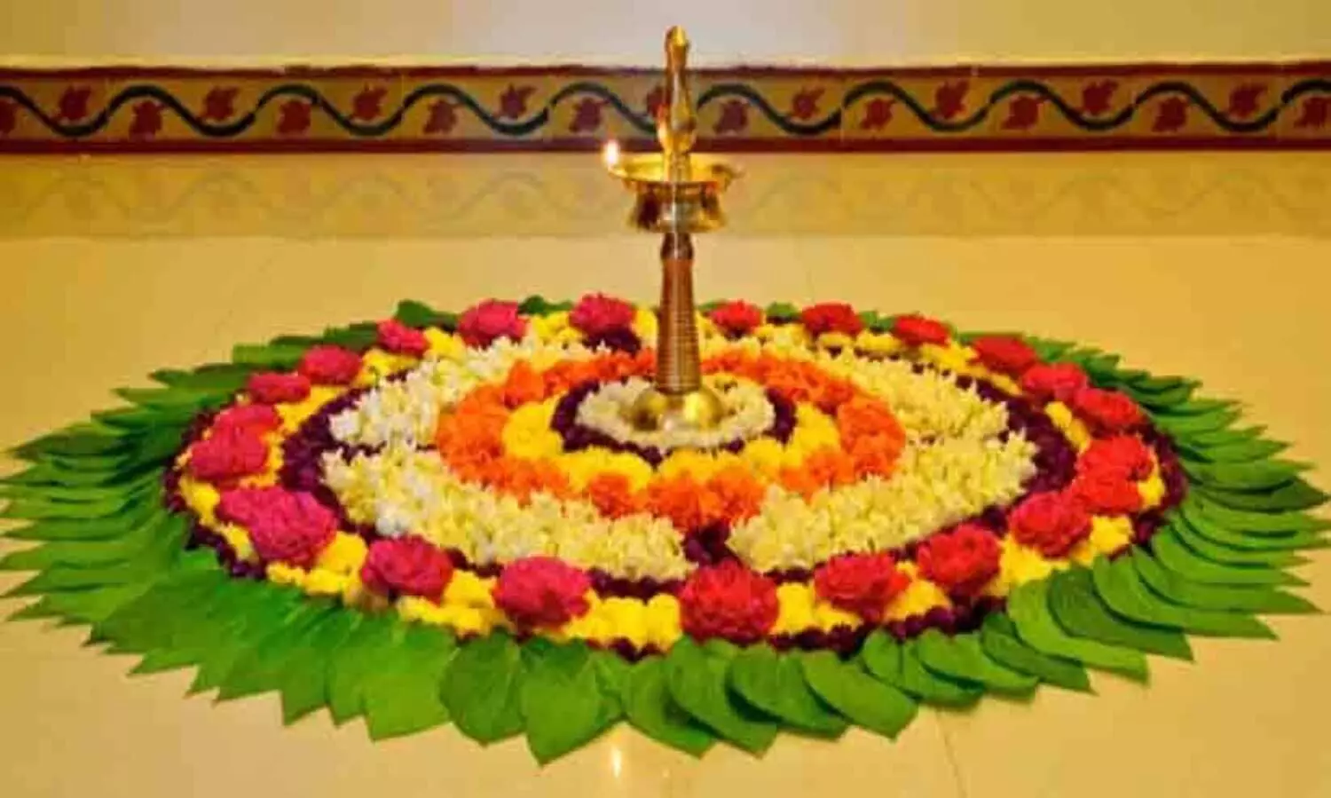 ഓണമാണ്; നല്ലോണമാണ് കഥകൾ ഏറെ പറയാനുണ്ട്...