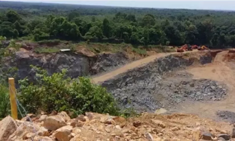 ചെങ്ങറ കോളനിക്ക് സമീപം പാറമട തുടങ്ങാൻ നീക്കം