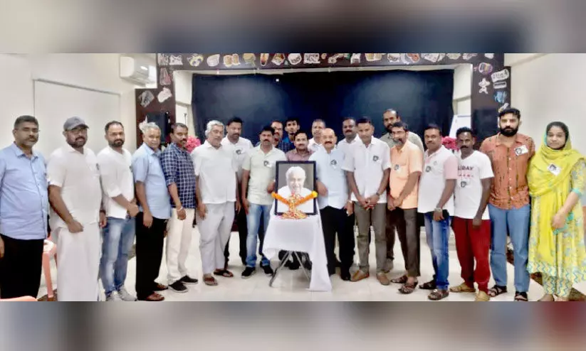 oommen chandy oommen chandy