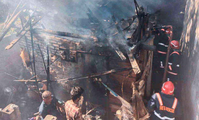 തി​രു​വ​ന​ന്ത​പു​രം നഗരത്തില്‍ മൂന്നിടത്ത്​ തീപിടിത്തം