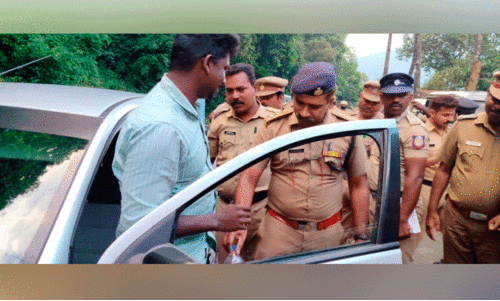 ആര്യങ്കാവിൽ എക്​സൈസ്​, ​തമിഴ്​നാട്​ പൊലീസ്​ സംയുക്ത പരിശോധന