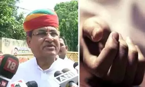 മൊബൈൽ ഫോണും മോശം സൗഹൃദങ്ങളുമാണ് കാരണം; രാജസ്ഥാനിലെ കോട്ടയിൽ വിദ്യാർഥി ആത്മഹത്യ ചെയ്തതിനെ കുറിച്ച് മന്ത്രി