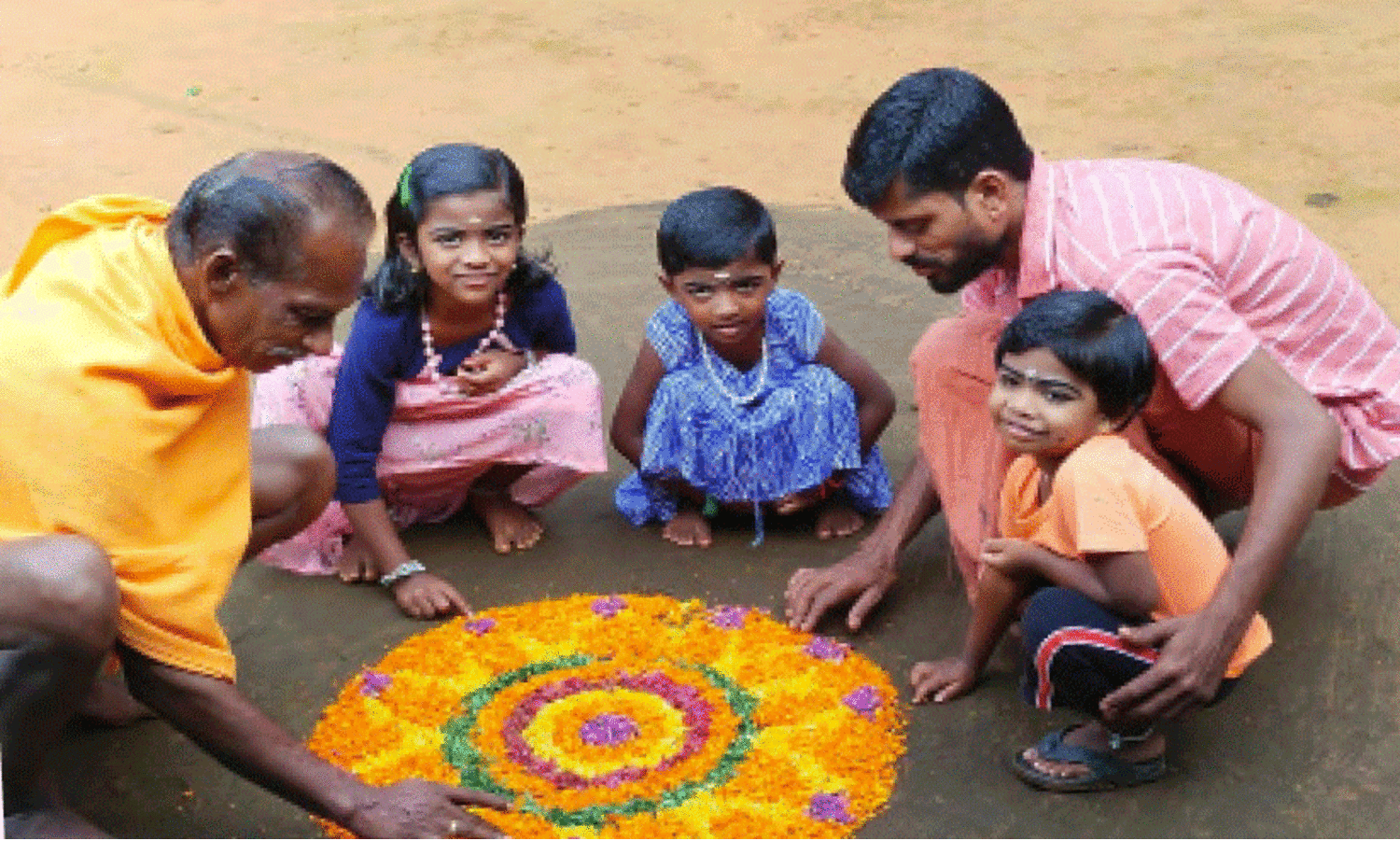 ഊരിലോണം