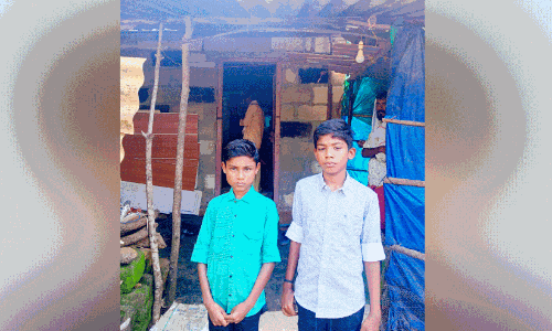 ഇ​നി​യി​ല്ല, ഓ​ണ​മു​ണ്ണാ​ൻ അ​മ്മ​യും അ​മ്മ​മ്മ​യും...