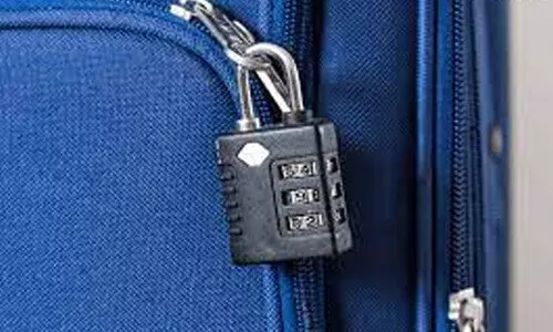 വീട്​ പൂട്ടി ​പൊക്കോളൂ; പക്ഷേ, കരുതൽ വേണം