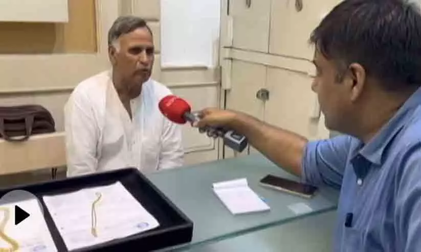 നിങ്ങളുടെ അക്കൗണ്ടിലേക്ക് പണം ക്രെഡിറ്റായിട്ടുണ്ട്; പുതിയ തട്ടിപ്പിലൂടെ ഡൽഹിയിലെ ജ്വല്ലറി ഉടമക്ക് നഷ്ടമായത് ലക്ഷങ്ങൾ നിങ്ങളുടെ അക്കൗണ്ടിലേക്ക് പണം ക്രെഡിറ്റായിട്ടുണ്ട്; പുതിയ തട്ടിപ്പിലൂടെ ഡൽഹിയിലെ ജ്വല്ലറി ഉടമക്ക് നഷ്ടമായത് ലക്ഷങ്ങൾ