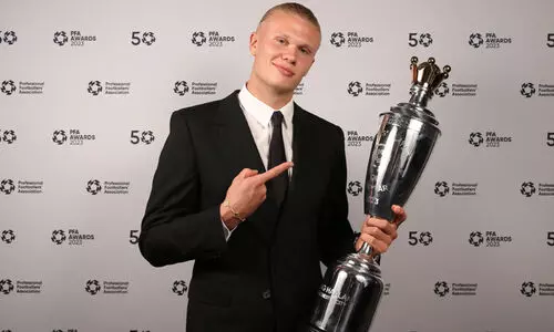 താരങ്ങളുടെ താരമായി ഹാലൻഡ്; പി.എഫ്.എ പ്ലെയർ ഓഫ് ദ ഇയർ പുരസ്കാരം