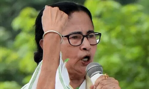 ‘ഇൻഡ്യ രണ്ട് യോഗം ചേർന്നപ്പോഴേക്കും പാചകവാതക വില 200 കുറഞ്ഞു’; പരിഹാസവുമായി മമത