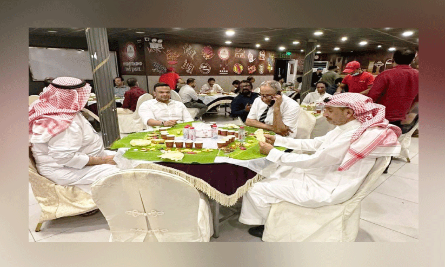 ഓ​ണ​മു​ണ്ട്​ ആ​ഘോ​ഷം കെ​​ങ്കേ​മ​മാ​ക്കി​ പ്ര​വാ​സി​ക​ൾ