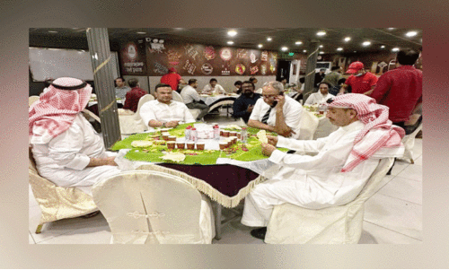 ഓ​ണ​മു​ണ്ട്​ ആ​ഘോ​ഷം കെ​​ങ്കേ​മ​മാ​ക്കി​ പ്ര​വാ​സി​ക​ൾ