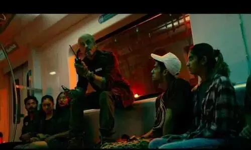 Jawan trailer: Shah Rukh Khan hijacks trains, wants Alia Bhatt