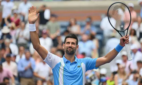 യു.​എ​സ് ഓ​പ​ൺ: ജ​യി​ച്ചു​ക​യ​റി ദ്യോ​കോ​യും ഇ​ഗ​യും