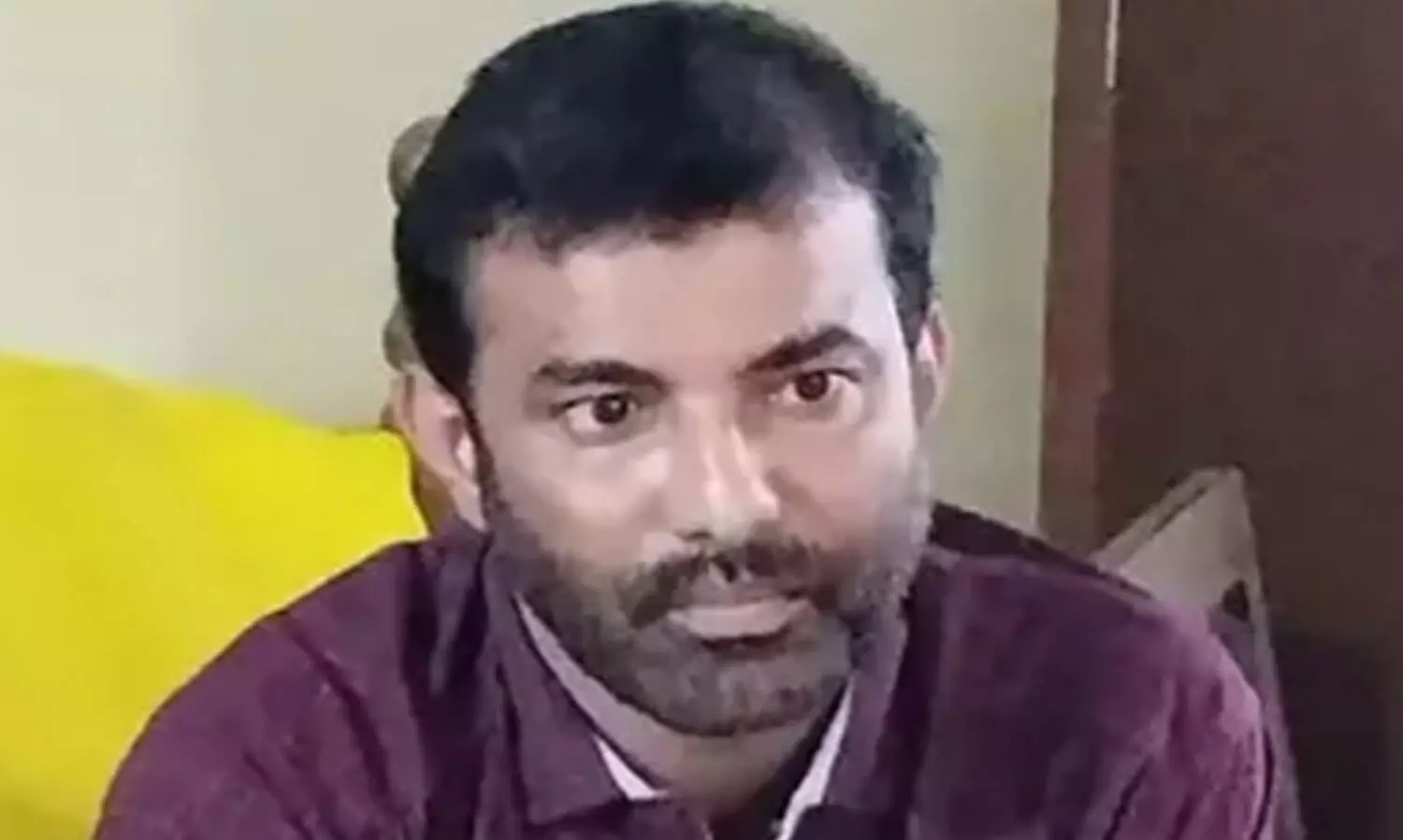 താലൂക്ക് ഓഫീസ് ജീവനക്കാരൻ കൈക്കൂലി വാങ്ങുന്നതിനിടെ അറസ്റ്റിൽ