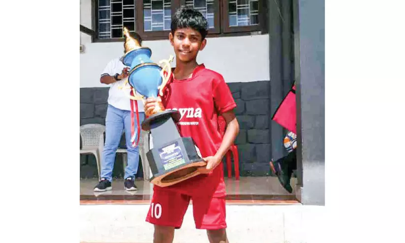 അഭിമാനമായി വള്ളിക്കുന്നിന്റെ ആദിശ്രീ അഭിമാനമായി വള്ളിക്കുന്നിന്റെ ആദിശ്രീ