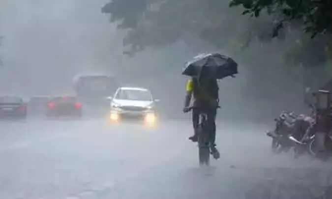 കേരളത്തിൽ മഴ മുന്നറിയിപ്പ്; രണ്ട് ജില്ലകളിൽ യെല്ലോ അലർട്ട് പ്രഖ്യാപിച്ചു കേരളത്തിൽ മഴ മുന്നറിയിപ്പ്; രണ്ട് ജില്ലകളിൽ യെല്ലോ അലർട്ട് പ്രഖ്യാപിച്ചു