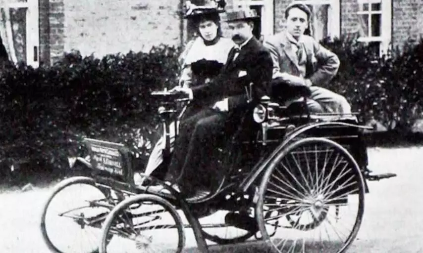 blazing on the streets at 13 kmph First car ever to get a speeding ticket blazing on the streets at 13 kmph First car ever to get a speeding ticket