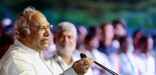 ഇനി മുതൽ റെയ്ഡുകൾ പ്രതീക്ഷിക്കാം; ‘ഇൻഡ്യ’ക്കെതിരെ ഏജൻസികളെ ദുരുപയോഗിക്കുമെന്ന് ഖാർഗെ