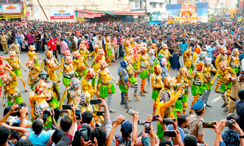 പുലി വന്നേ... പുലി പുലി വന്നേ... പുലി