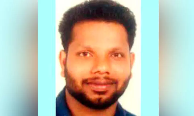 ഇരുവൃക്കയും തകരാറിലായ യുവാവ് സഹായം തേടുന്നു