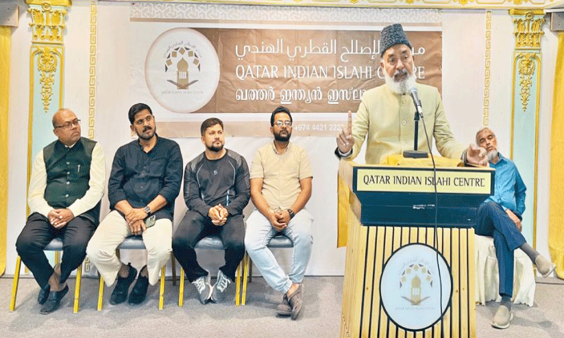 വി​മ​ർ​ശ​ക​രു​ടെ ല​ക്ഷ്യം സം​ശ​യം    ജ​നി​പ്പി​ക്ക​ൽ -ഡോ. ​ഹു​സൈ​ൻ മ​ട​വൂ​ർ