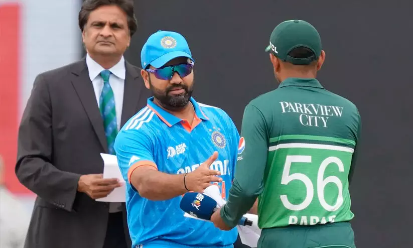 പാകിസ്താനെതിരെ ഇന്ത്യക്ക് ബാറ്റിങ്; ശ്രേയസ്സ് ടീമിൽ; മുഹമ്മദ് ഷമി പുറത്ത്