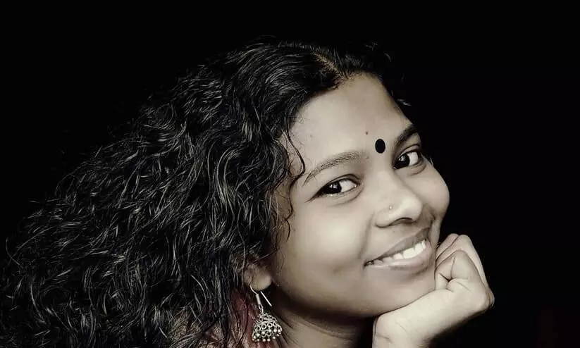 ഇടതുനെഞ്ചിലെ ഉച്ചാലു മാസങ്ങൾ- സിന്ധു മാങ്ങണിയൻ ജീവിതം എഴുതുന്നു ഇടതുനെഞ്ചിലെ ഉച്ചാലു മാസങ്ങൾ- സിന്ധു മാങ്ങണിയൻ ജീവിതം എഴുതുന്നു