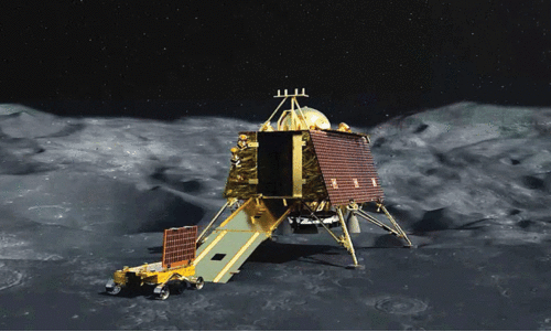 ച​ന്ദ്ര​യാ​ൻ വി​ജ​യം ആ​ഗോ​ള രാ​ജ്യ​ങ്ങ​ൾ​ക്കും ഉ​പ​ക​രി​ക്കും -ഇ​ന്ത്യ​ൻ എം​ബ​സി