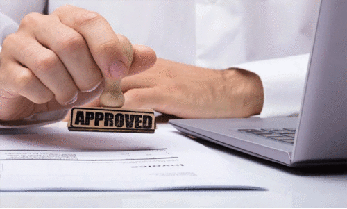 കു​വൈ​ത്ത് പൗ​ര​ന്മാ​ർ​ക്ക്    വി​മാ​ന​ത്താ​വ​ള​ത്തി​ൽ പാ​സ്‌​പോ​ർ​ട്ട് പു​തു​ക്കാം