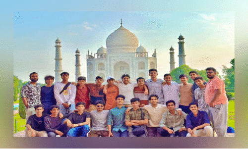 പ്രണയ സ്മാരകത്തിൽ