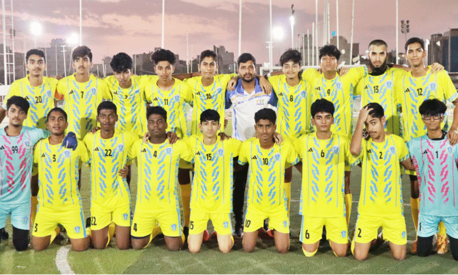 സി.​ബി.​എ​സ്.​ഇ വെ​സ്റ്റേ​ൺ സോ​ണ​ൽ ഫു​ട്ബാ​ൾ മീ​റ്റ്; ​ഇന്റ​ർ​നാ​ഷ​ന​ൽ ഇ​ന്ത്യ​ൻ സ്കൂ​ൾ ജി​ദ്ദ ചാ​മ്പ്യ​ന്മാ​ർ