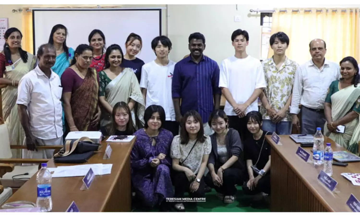 സ്ലേറ്റ് പദ്ധതി : ജപ്പാൻ വിദ്യാർഥി സംഘം കുന്നത്തുനാട്ടിലെത്തി