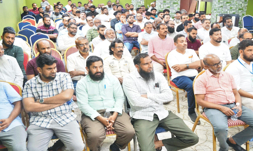 ന​വോ​ത്ഥാ​ന​ത്തി​ന് വെ​ളി​ച്ചം പ​ക​ർ​ന്ന​ത്    ഇ​സ്‌​ലാം -കെ.​കെ.​ഐ.​സി സ​മ്മേ​ള​നം