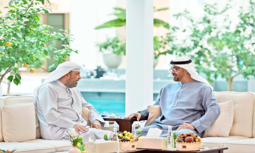 കു​വൈ​ത്ത് പ്ര​തി​രോ​ധ​മ​ന്ത്രി യു.​എ.​ഇ പ്ര​സി​ഡ​ന്റു​മാ​യി    കൂ​ടി​ക്കാ​ഴ്ച ന​ട​ത്തി