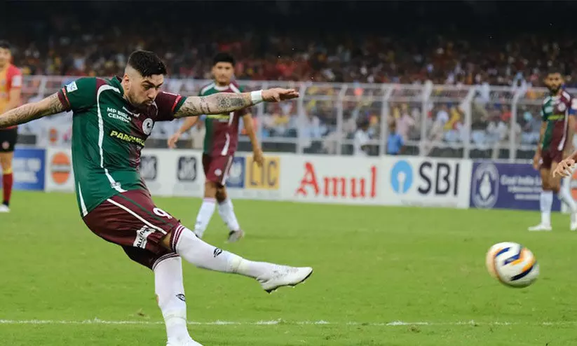 കൊൽക്കത്ത ഡെർബിയിൽ ഈസ്റ്റ് ബംഗാൾ വീണു; ഡ്യൂറൻഡ് കപ്പ് മോഹൻ ബഗാന് കൊൽക്കത്ത ഡെർബിയിൽ ഈസ്റ്റ് ബംഗാൾ വീണു; ഡ്യൂറൻഡ് കപ്പ് മോഹൻ ബഗാന്