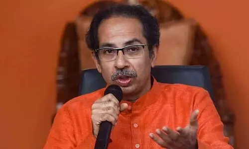 ഷിൻഡെ വിഭാഗത്തിൽ നിന്നും ആറോളം എം.എൽ.എമാർ ഉദ്ധവ് ക്യാമ്പിലേക്ക് മാറാൻ ഒരുങ്ങുന്നുവെന്ന് റിപ്പോർട്ട്