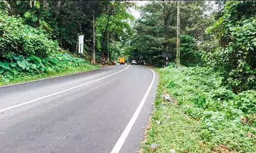 അപകടക്കെണിയൊരുക്കി മരുതുംമൂട് പാത; നിർമാണത്തിലെ അശാസ്ത്രീയത ഭീഷണി