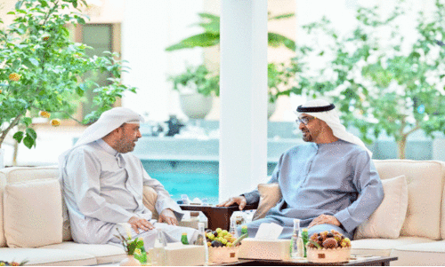 കു​വൈ​ത്ത് പ്ര​തി​രോ​ധ​മ​ന്ത്രി യു.​എ.​ഇ പ്ര​സി​ഡ​ന്റു​മാ​യി    കൂ​ടി​ക്കാ​ഴ്ച ന​ട​ത്തി