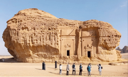 സൗ​ദി​യി​ൽ ടൂ​റി​സ    വ​രു​മാ​ന​ത്തി​ൽ വ​ൻ കു​തി​പ്പ്