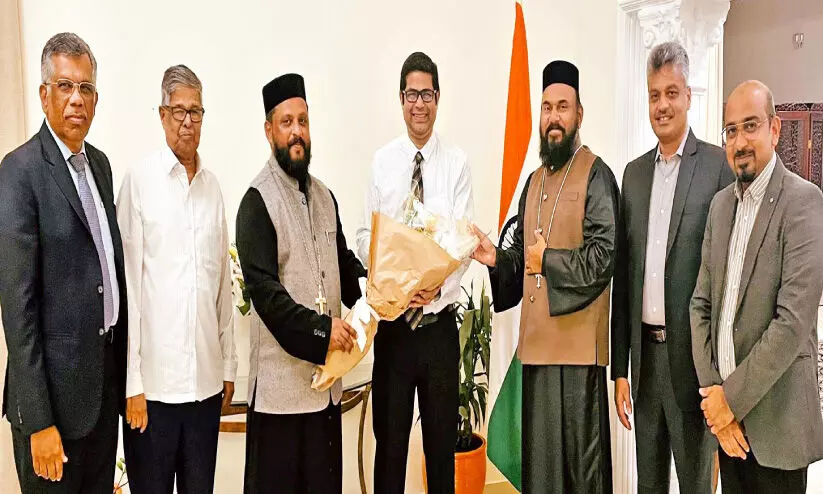 സെന്റ് മേരീസ് കത്തീഡ്രൽ ഭാരവാഹികൾ നിയുക്ത ഇന്ത്യൻ അംബാസഡറെ സന്ദർശിച്ചു സെന്റ് മേരീസ് കത്തീഡ്രൽ ഭാരവാഹികൾ നിയുക്ത ഇന്ത്യൻ അംബാസഡറെ സന്ദർശിച്ചു