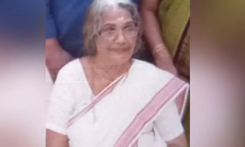 പാണ്ടാട്ട് വിലാസിനി അമ്മ നിര്യാതയായി പാണ്ടാട്ട് വിലാസിനി അമ്മ നിര്യാതയായി