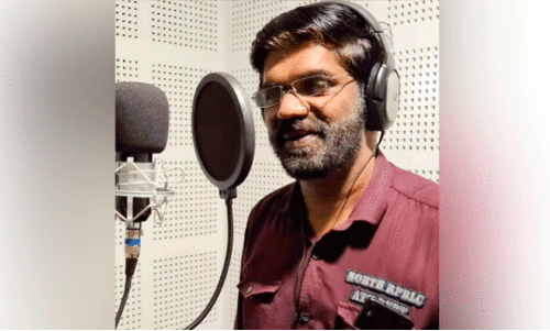 ശബ്ദ കലാകാരൻ തങ്കയം ശശികുമാറിന് നാടിന്റെ ആദരം ഇന്ന്