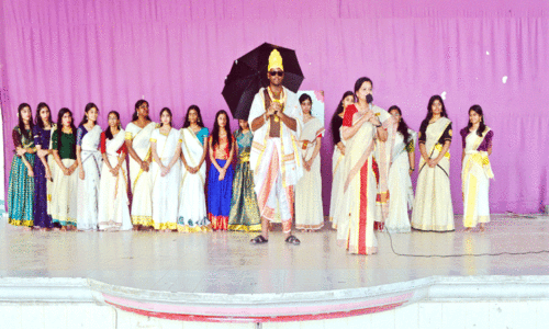 ഇന്ത്യ ഇന്റർനാഷനൽ സ്കൂൾ ഓണാഘോഷം