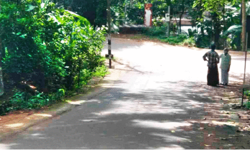 കൊടുവള്ളി ആസാദ് റോഡിൽ മാട്ടുപ്പൊയിലിൽ അപകടങ്ങൾ പതിവാകുന്നു