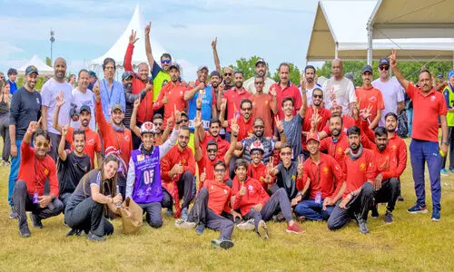 ഫ്രാ​ൻ​സി​ലെ കാ​സ്റ്റ​ൽ​സാ​ഗ്രാ​റ്റി​ൽ ന​ട​ന്ന കു​തി​ര​യോ​ട്ട വി​ജ​യി​ക​ളാ​യ റോ​യ​ൽ എ​ൻ​ഡ്യൂ​റ​ൻ​സ് ടീ​മി​ന് അ​ഭി​ന​ന്ദ​ന​പ്ര​വാ​ഹം